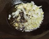 Foto langkah ke 4 dari resep Spaghetti Neapolitan.