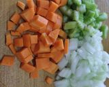 Foto del paso 1 de la receta: Pasta con salsa de jitomate, champiñones y carne