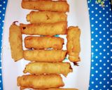 A picture of step 6 of Fish roll.