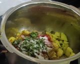 दुधी भोपळ्याची भाजी (Dudhi Bhoplyachi Bhaji Recipe In Marathi) रेसिपी स्टेप 3 फोटो 