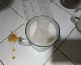 Foto langkah ke 3 dari resep Dalgona Cappucino White Coffee.