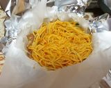 Pas rețetă Bombe de carne umplute cu tăiței și sos de roșii 4 fotografie