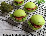 Foto langkah ke 9 dari resep Bakpao brokoli burger.