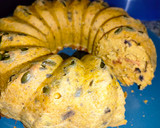 Foto del paso 9 de la receta: Pan de calabaza con tomates secos y olivas negras