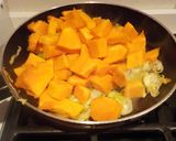 Foto del paso 8 de la receta: Crema de calabaza al curry y canela