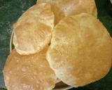 पुरी (poori recipe in marathi) रेसिपी स्टेप 6 फोटो 