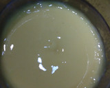 A picture of step 3 of Mango shake.