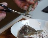 【哇菜影音食譜】酸辣檸檬蝦的食譜步驟1照片