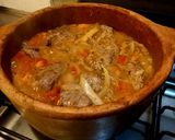 Foto del paso 5 de la receta: Bife a la cacerola de barro...!!🥩🫑🍅🥬🧄🇦🇷
