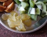 A picture of step 1 of Kiwi smoothie bowl.