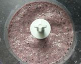 Foto langkah ke 4 dari resep Blueberry Banana Pie.