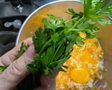 Foto del paso 1 de la receta: Tortilla de arroz y perejil fresco