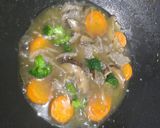 Foto langkah ke 5 dari resep Beef Shitake.