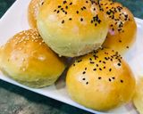 A picture of step 5 of Soft mini buns.