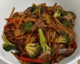 A picture of step 11 of Chow mein.