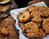 Foto langkah ke 5 dari resep Oatmeal cookies.