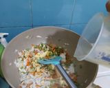 Foto langkah ke 5 dari resep Orak Arik Sosis Telur.