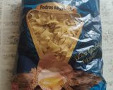 2027. Halpaprikás tejfölösen fodros nagykocka tésztával ! recept fázis 1 fotója