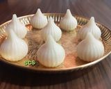 A picture of step 10 of Ukadiche Modak.