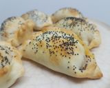 Foto del paso 4 de la receta: Empanaditas picantes de queso y cebolla