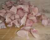 Une image de l'étape 1 de Émincés de poulet à la crème de poivrons.