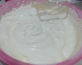 Foto langkah ke 3 dari resep Rainbow Cake kukus Ny. Liem, Lembuttt.