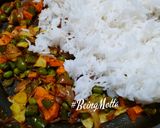 A picture of step 5 of Veg Tawa Pulao.