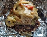 Foto del paso 4 de la receta: Cuadrado de picada con salsa Roquefort