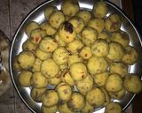 A picture of step 4 of Sweet potato balls.