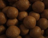 A picture of step 3 of Til ke laddoo.