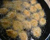 Gambar langkah 2 resipi Cucur kuchai.