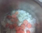 Foto del paso 1 de la receta: Acelgas con patatas y refrito