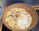 Foto langkah ke 6 dari resep Truffle Creamy Pasta.