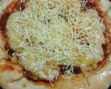 Foto langkah ke 3 dari resep Pizza stuffed crust cheese.