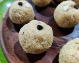 A picture of step 5 of Jhatpat rava Ladoo.