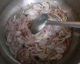 A picture of step 1 of Desi Murgh Salan.