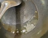 A picture of step 6 of Makhana chiwda.