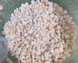 A picture of step 1 of Crispy Corn.