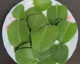 A picture of step 1 of Ajwain leaves bajji.