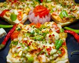 A picture of step 6 of Paneer Chilli Cheese Toast.