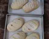 Foto langkah ke 12 dari resep Minced Sausage Chia Seed Soft Sourdough Bread.