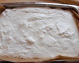 Joghurtos pite trópusi gyümölcsökkel recept fázis 7 fotója