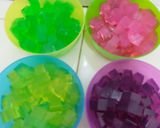 Foto langkah ke 1 dari resep Puding susu mozaik.