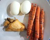 Foto langkah ke 1 dari resep Risol Mayo Pedas Manis Isi Ayam, Sosis, dan Telur. Yummiee 🥚🍗.