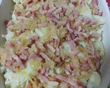 Foto del paso 5 de la receta: Coliflor con bechamel, cebolla, bacon y queso😋