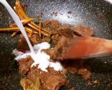 Foto langkah ke 4 dari resep Rendang Daging Sapi + Kentang.