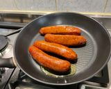 Une image de l'étape 6 de Diots à la tomate, ail et persil.