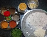 ज्वारीच्या पिठाच्या पौष्टिक पुर्या(मराठवाडा स्पेशल) (jowarichya pithachya purya recipe in marathi) रेसिपी स्टेप 1 फोटो 