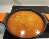 A picture of step 4 of Paella Gancedo (Chicken and Chorizo Rice).