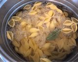 Foto del paso 1 de la receta: Caracoles con pavo a la pimienta y aceitunas